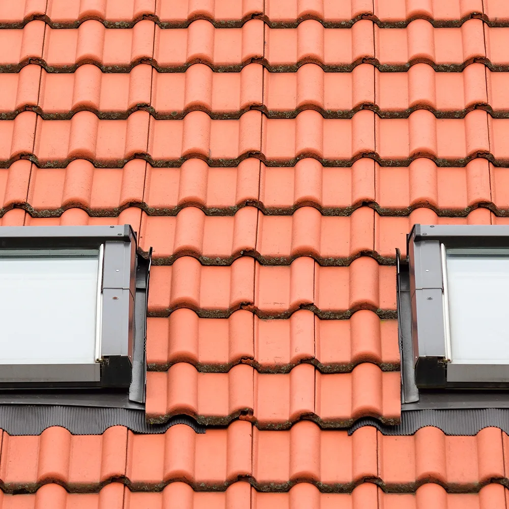 Fenêtre de toit à rotation ou à projection : quelle différence à Fontenay-aux-Roses ?